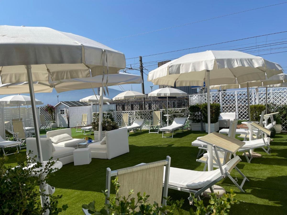 Tribus Boutique Hotel Торре-Аннунціата Екстер'єр фото
