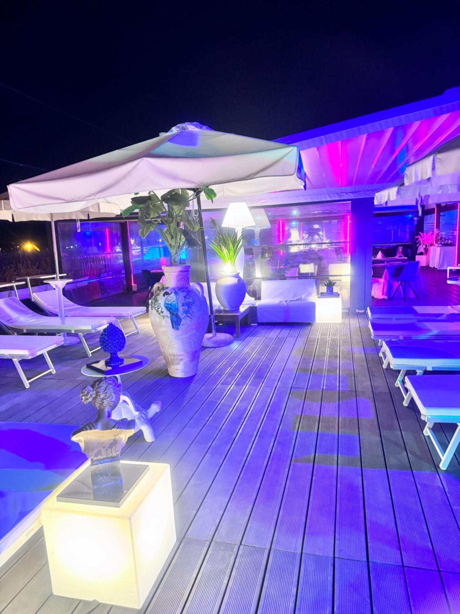 Tribus Boutique Hotel Торре-Аннунціата Екстер'єр фото